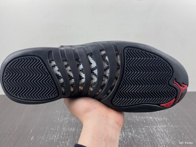 1st Kicks Shoes Taxi CT8013-162 Jordan Red 12 Air 0818
